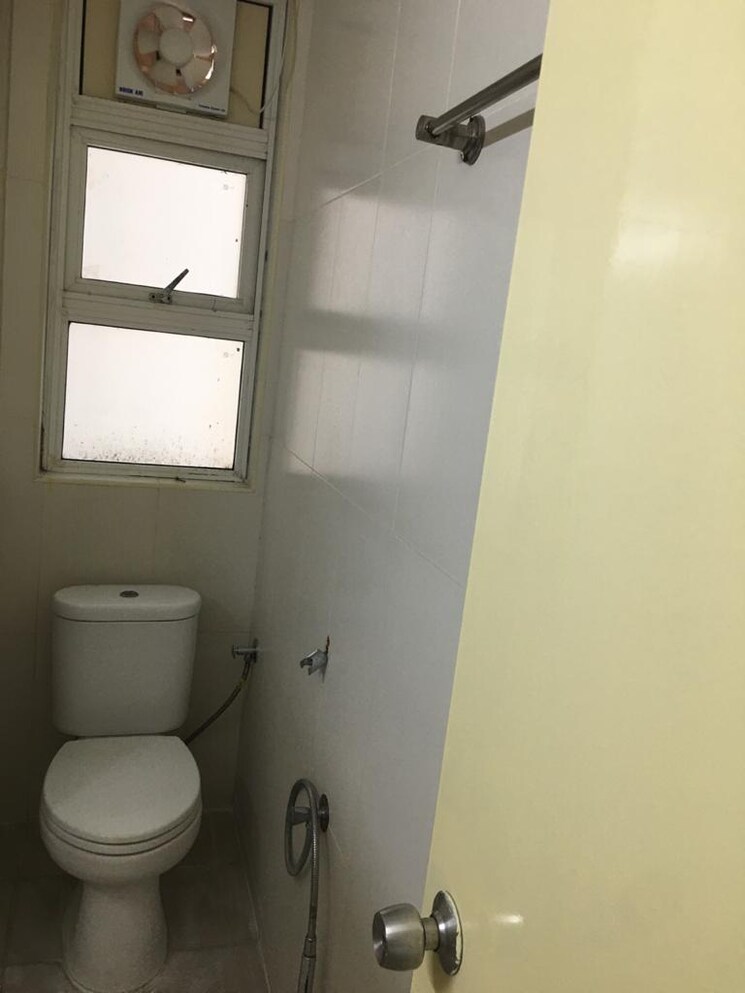 Bathroom, tvh-ouranya-bay 2 Bedroom 1210 Sq.Ft. Apartment In Kelambakkam Chennai 8730706