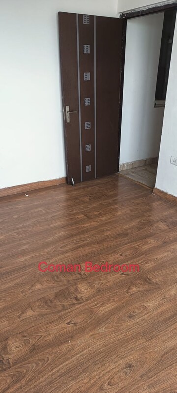 Room in 4 BHK Apartment at Ansal Royal Heritage, Sector 70 – for Sale