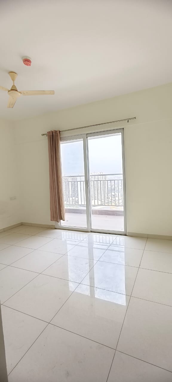 1 BHK Apartment For Sale in Kolte Patil Life Republic