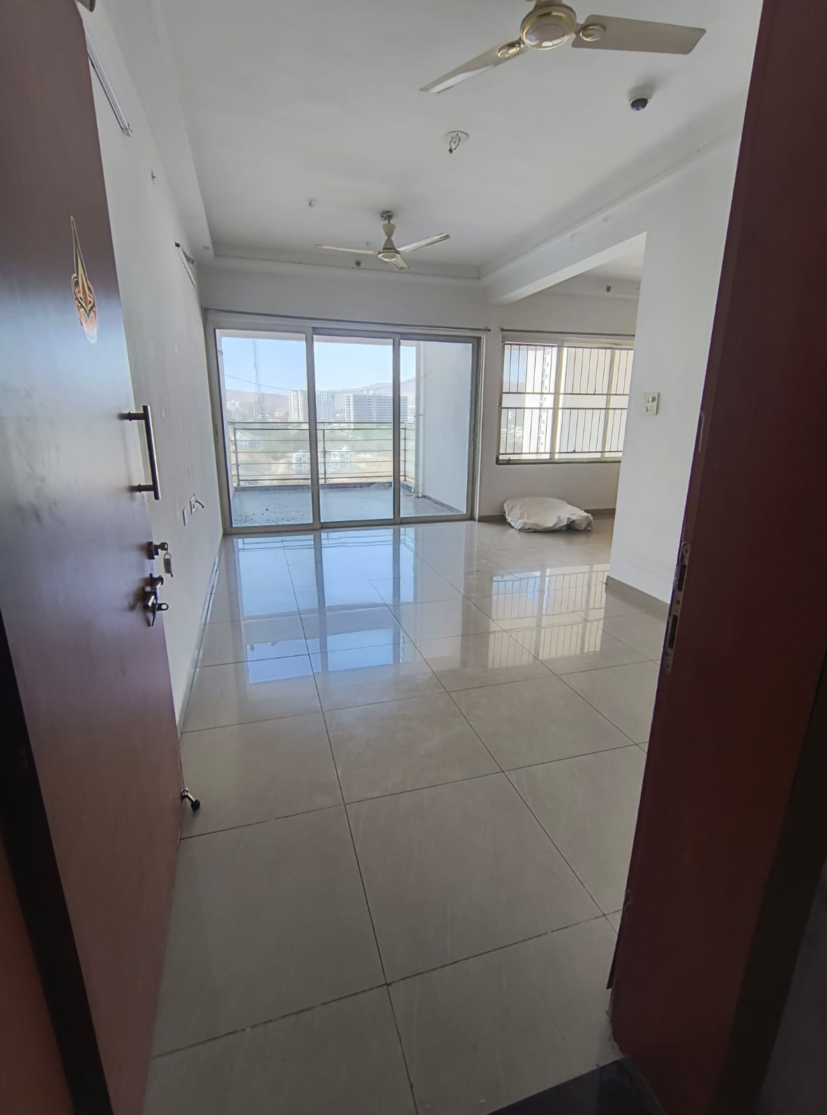 2 BHK Apartment For Rent in Kolte Patil Life Republic