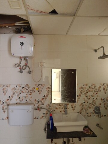 Master Bedroom in 2 BHK Apartment at MI Rustle Court, Gomti Nagar – for Rent