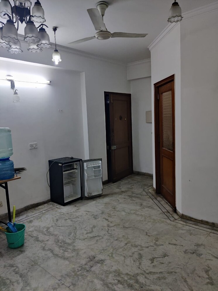 undefined, krishna nagar 2 Bedroom 800 Sq.Ft. Builder Floor In Krishna Nagar Delhi 8730735