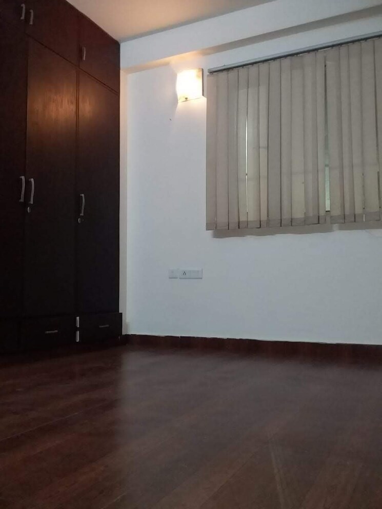 Master Bedroom, safdarjung enclave 3 Bedroom 1800 Sq.Ft. Builder Floor In Safdarjung Enclave Delhi 8730743
