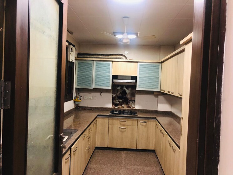 Master Bedroom, safdarjung enclave 3 Bedroom 1800 Sq.Ft. Builder Floor In Safdarjung Enclave Delhi 8730743