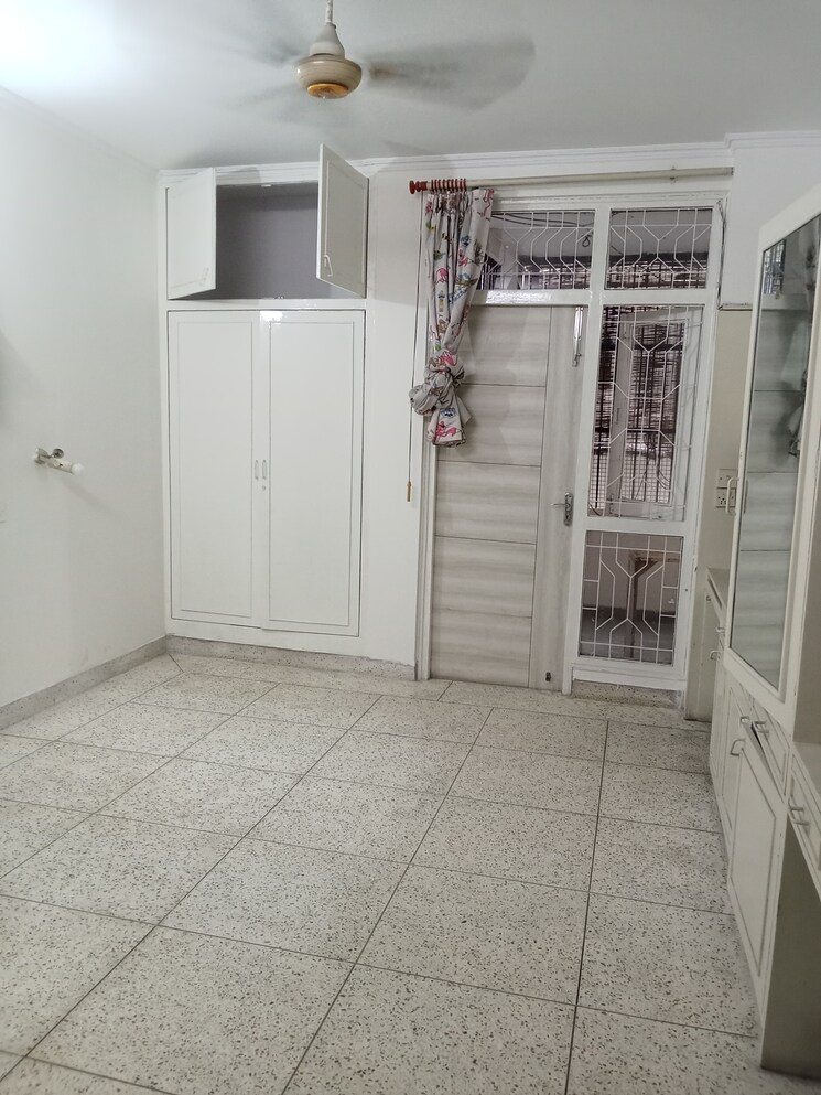 Master Bedroom, safdarjung enclave 3 Bedroom 2050 Sq.Ft. Builder Floor In Safdarjung Enclave Delhi 8730756