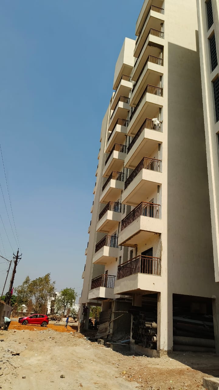 2 BHK Apartment For Sale in Pragati Pearl