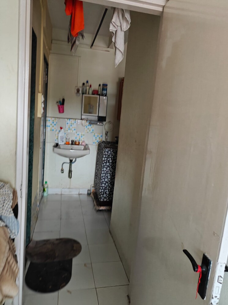 Bathroom, shakun-apartments-bavdhan 2 Bedroom 1000 Sq.Ft. Apartment In Bavdhan Pune 8730805