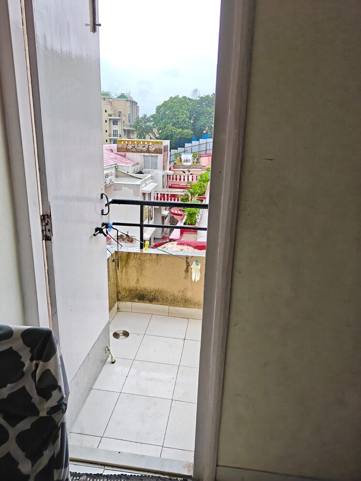 Balcony, shakun-apartments-bavdhan 2 Bedroom 1000 Sq.Ft. Apartment In Bavdhan Pune 8730805