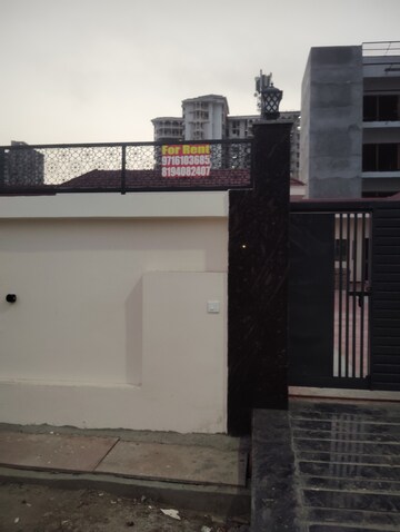 Kitchen in 2 BHK Independent House at Sector 46 – for Rent