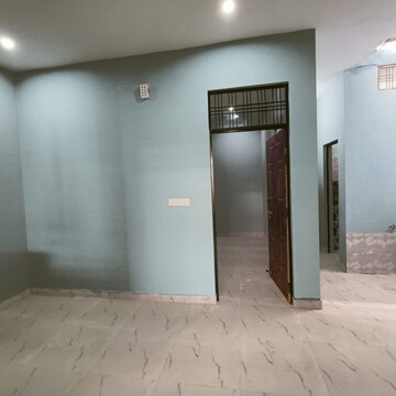 Room in 2 BHK Independent House at Chinhat – for Sale