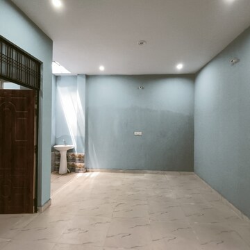 Room in 2 BHK Independent House at Chinhat – for Sale