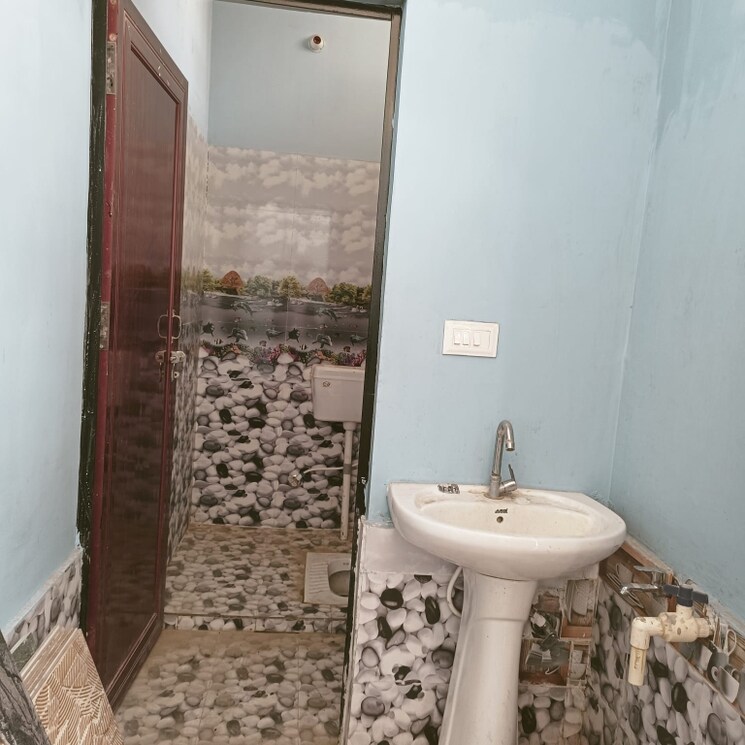 Bathroom, chinhat 2 Bedroom 800 Sq.Ft. Independent House In Chinhat Lucknow 8730841