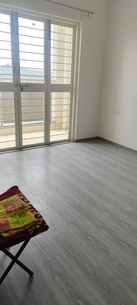 2 BHK Apartment For Rent in Ganga Legend
