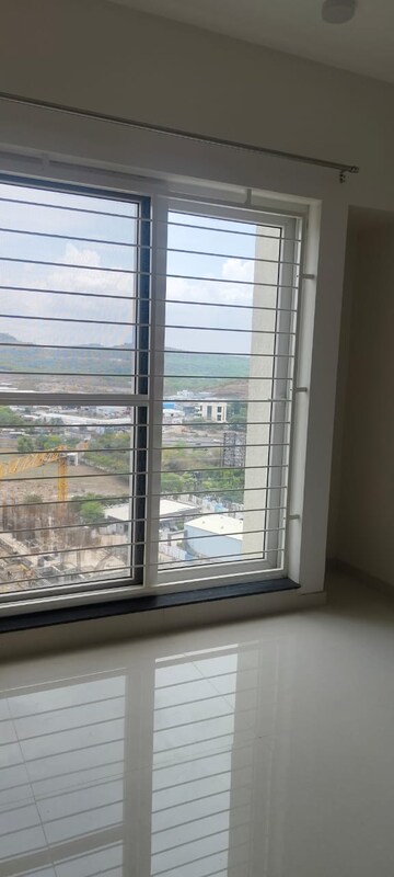 Room in 2 BHK Apartment at Ganga Legend, Bavdhan – for Rent