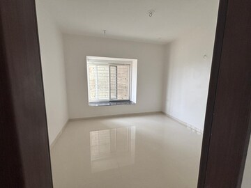 Room in 2 BHK Apartment at Space Elena, Bavdhan – for Rent