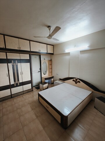 Bedroom in 2 BHK Apartment at Madhukund Apartment, Bavdhan – for Rent