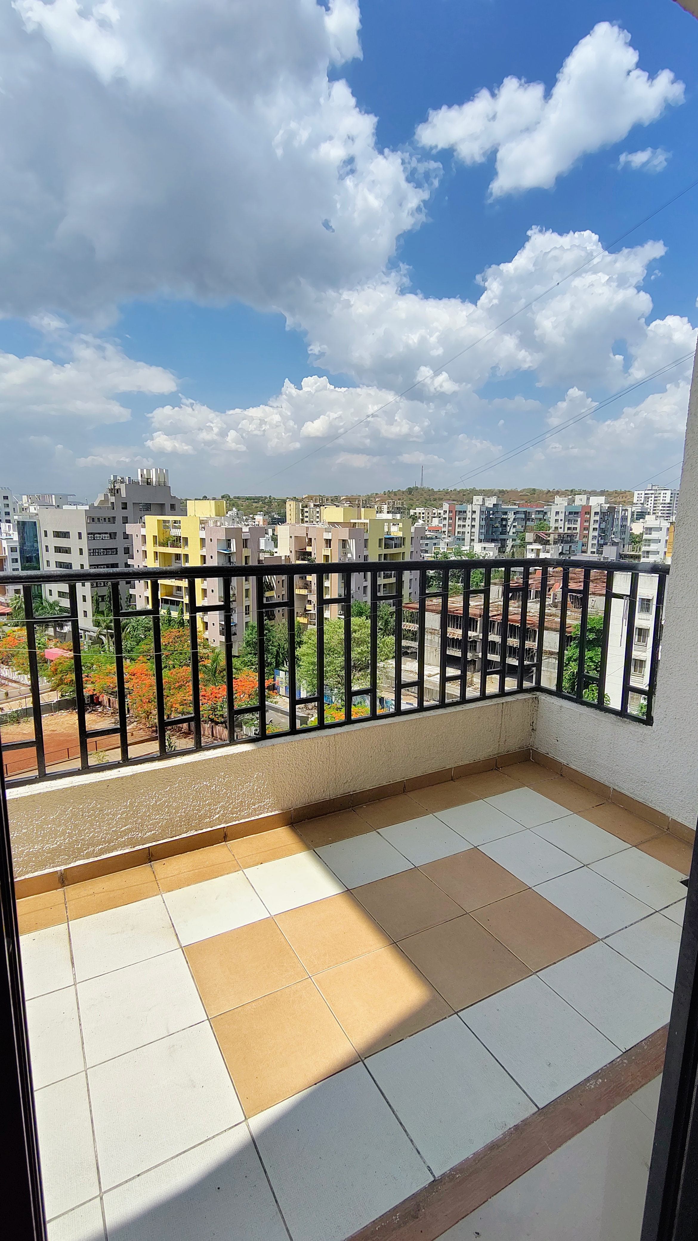 2 BHK Apartment For Rent in Pristine Fontana