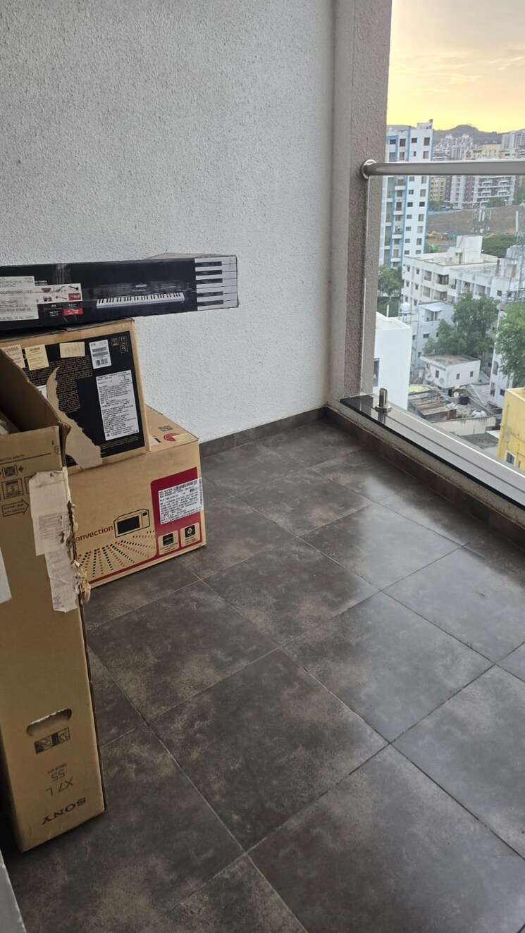 Balcony, siddh-amara 3 Bedroom 1034 Sq.Ft. Apartment In Bavdhan Pune 8730867