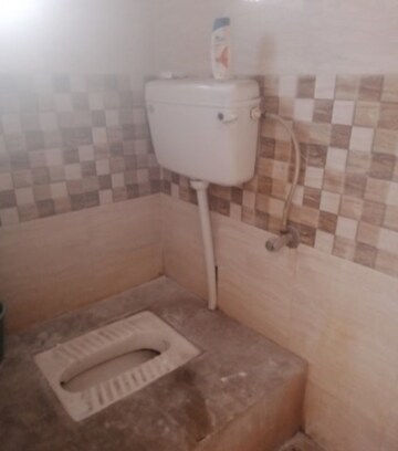 Bathroom in 2 BHK Independent House at Aliganj – for Rent