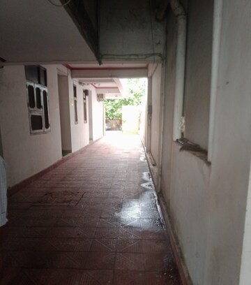 1 BHK Villa For Rent in Aliganj