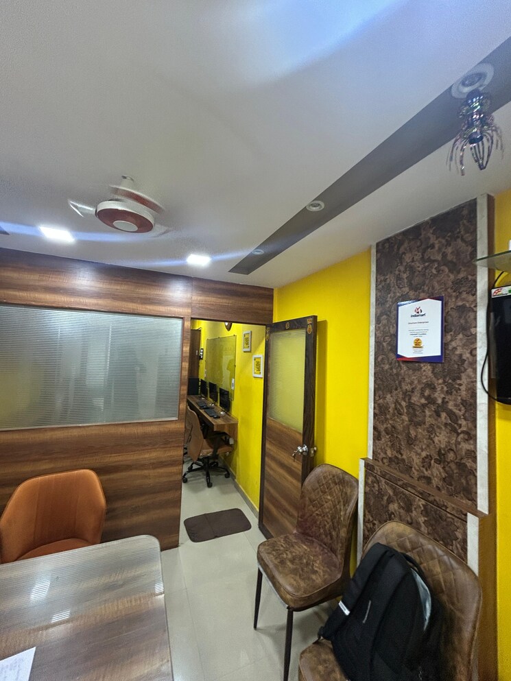 Team Area, sunshine-garden Commercial Office Space 380 Sq.Ft. In Nalasopara East Palghar 8730878