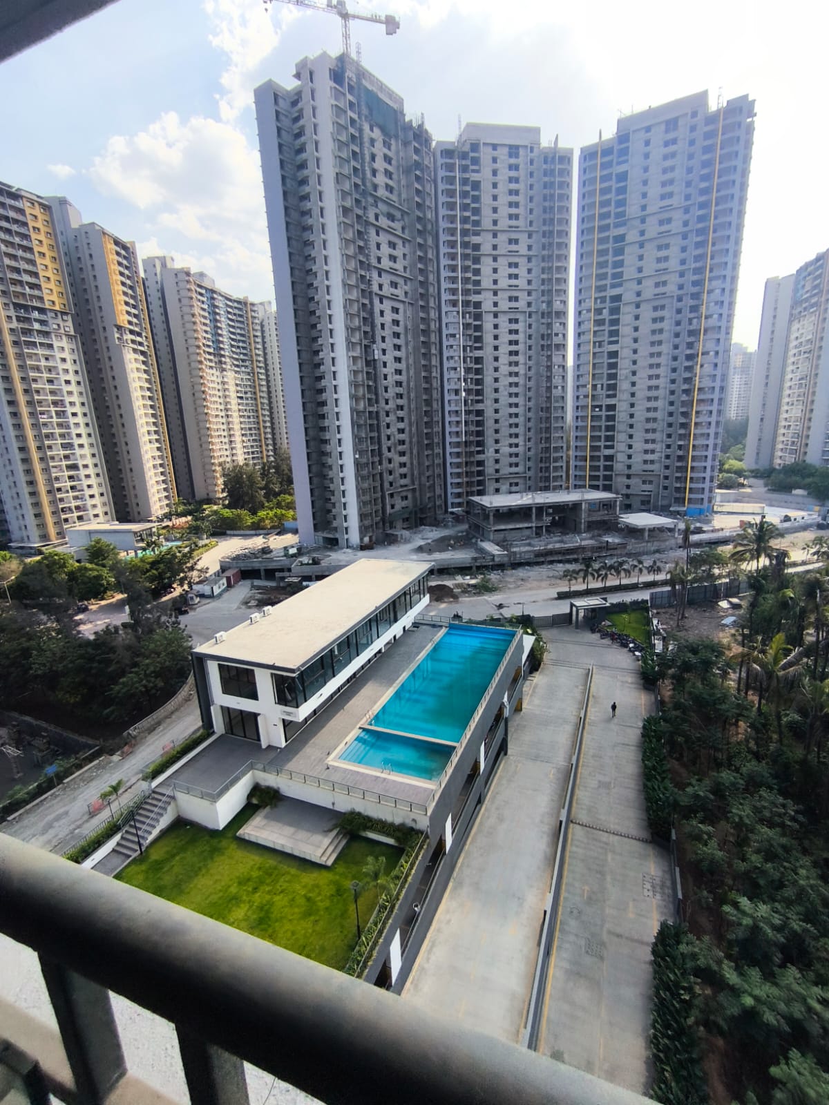 1 BHK + Extra Room Apartment For Rent in Paranjape Blue Ridge