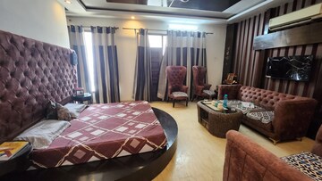 Bedroom in 1 BHK Independent House at Sector 4 – for Rent