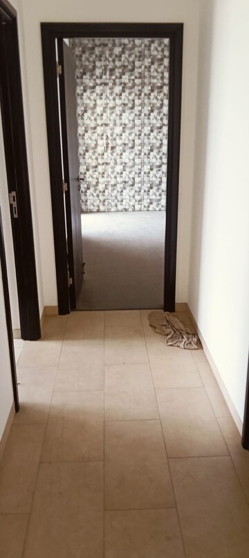 Room in 3 BHK Apartment at Sobha City Gurgaon, Sector 108 – for Rent