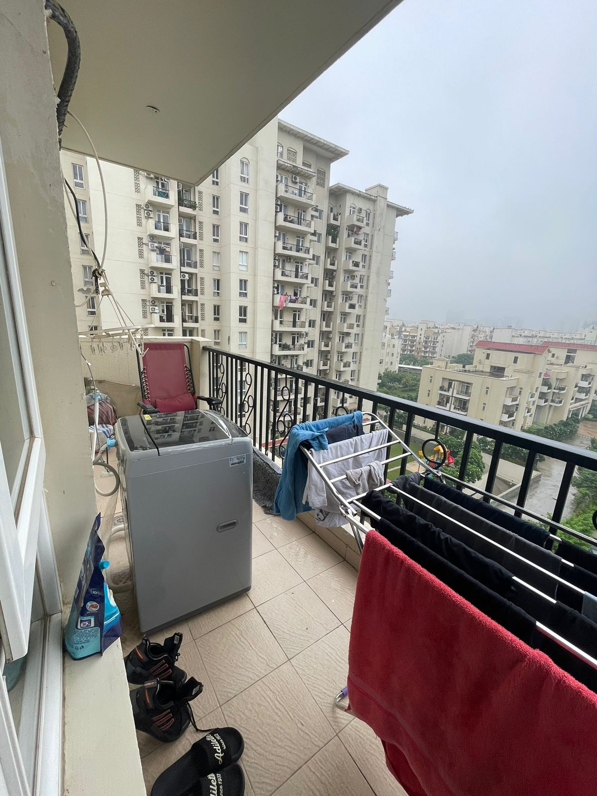 3 BHK + Servant Room Apartment For Rent in Emaar Emerald Estate