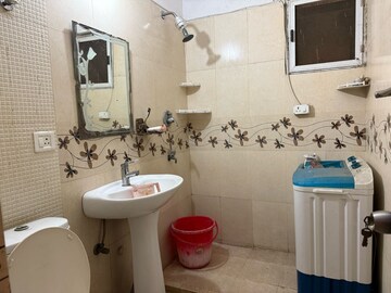 Attached Bathroom in 4 BHK Builder Floor at Sector 47 – for Rent