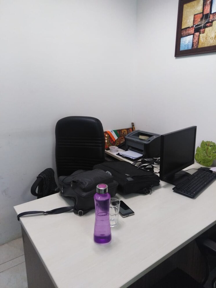 Common Area, jmd-megapolis Commercial Office Space 1000 Sq.Ft. In Sector 48 Gurgaon 8730954