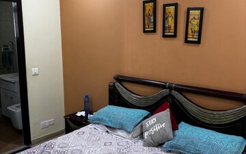 2 BHK Builder Floor For Rent in Sector 15