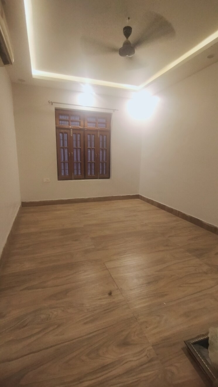 Room, gomti nagar 3 Bedroom 2152 Sq.Ft. Villa In Gomti Nagar Lucknow 8731007
