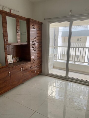 Room in 3 BHK Apartment at Vasavi Solitaire Heights, Ameerpet – for Rent
