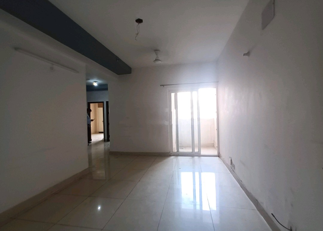 3 BHK + Pooja Room 1395 Sq.Ft. Apartment in Ajnara Grand Heritage