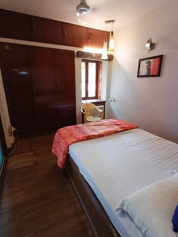 Bedroom in 2 BHK Apartment at Kalpataru Paramount, Kapur Bawdi – for Rent