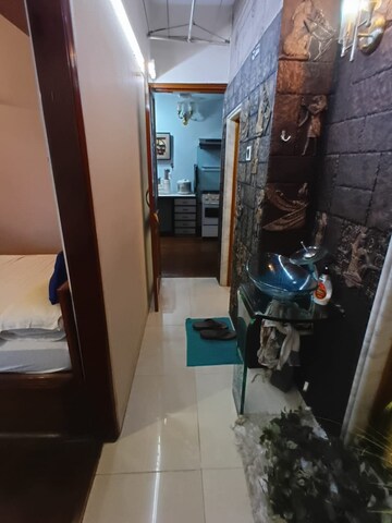 Living Room in 2 BHK Apartment at Kalpataru Paramount, Kapur Bawdi – for Rent