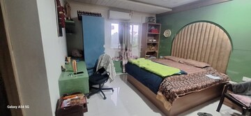 Bedroom in 3 BHK Apartment at SMR Vinay Iconia Hyderabad, Kondapur – for Rent