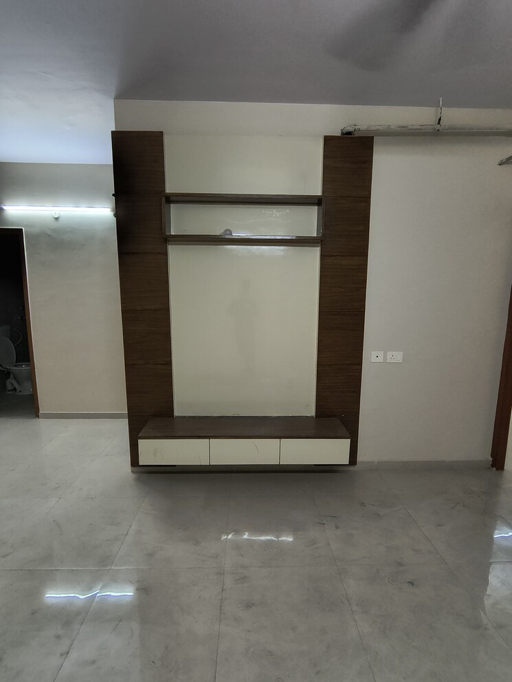 Room, signature-the-millennia-2 2 Bedroom 1000 Sq.Ft. Apartment In Sector 37d Gurgaon 8731146