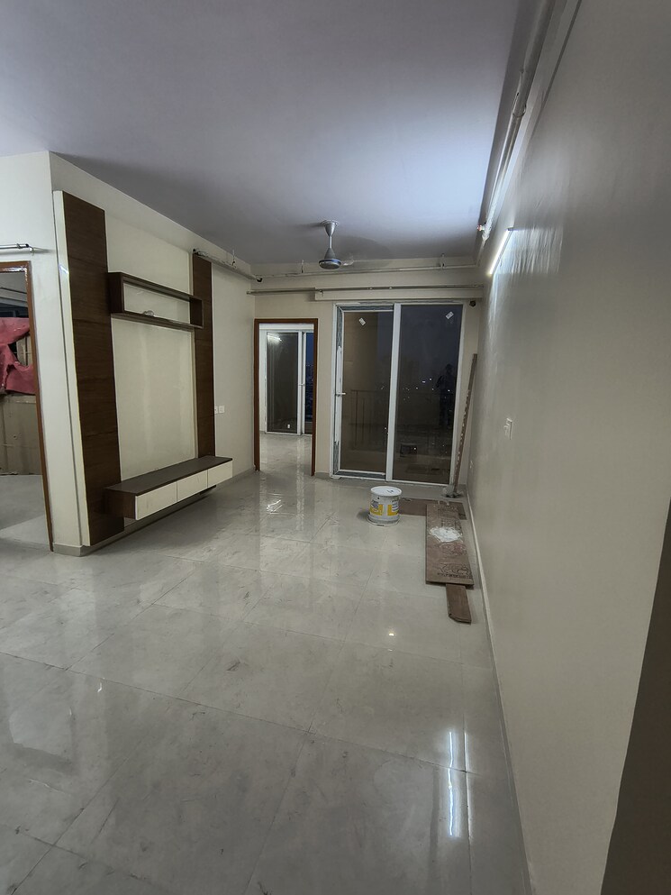 Room, signature-the-millennia-2 2 Bedroom 1000 Sq.Ft. Apartment In Sector 37d Gurgaon 8731146