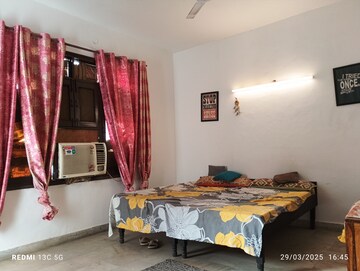 Bedroom in 3 BHK Builder Floor at Saket – for Rent