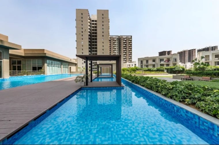 Swimming Pool, vatika-seven-lamps 4 Bedroom 2425 Sq.Ft. Apartment In Sector 82 Gurgaon 8731169