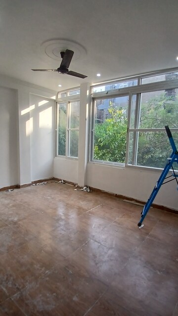 Building Lobby in 3 BHK Builder Floor at RWA Jasola Sector 7, Jasola – for Rent