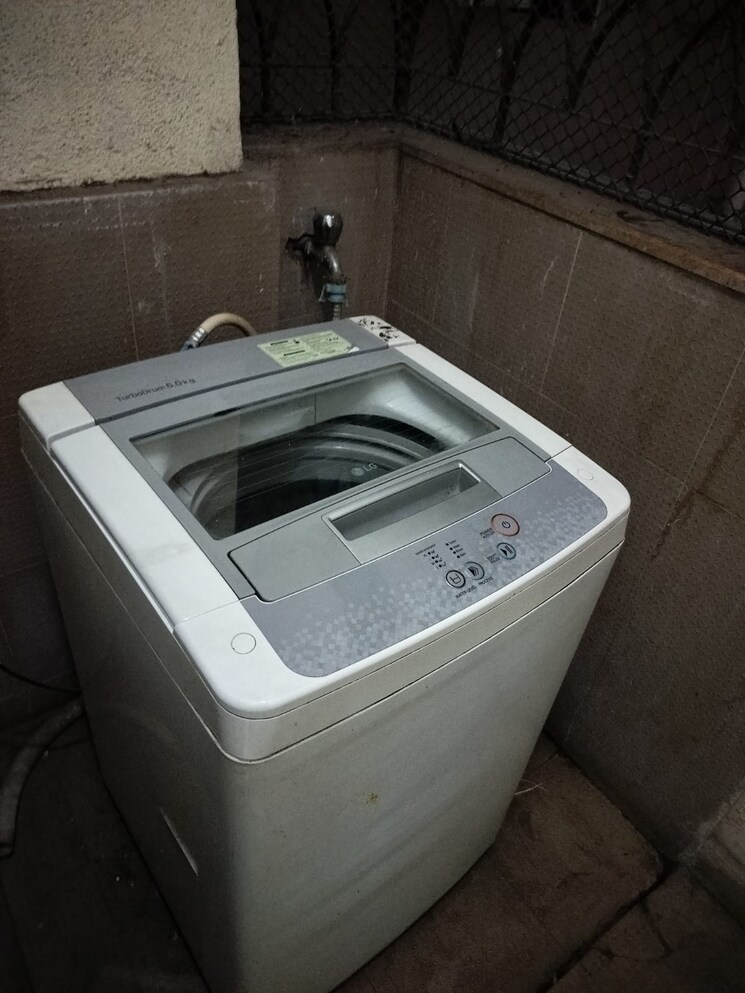 undefined, magarpatta-city-cosmos 2 Bedroom 980 Sq.Ft. Apartment In Magarpatta Road Pune 8731184