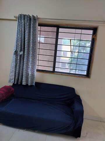 Room in 2 BHK Apartment at Magarpatta City Cosmos, Magarpatta Road – for Rent