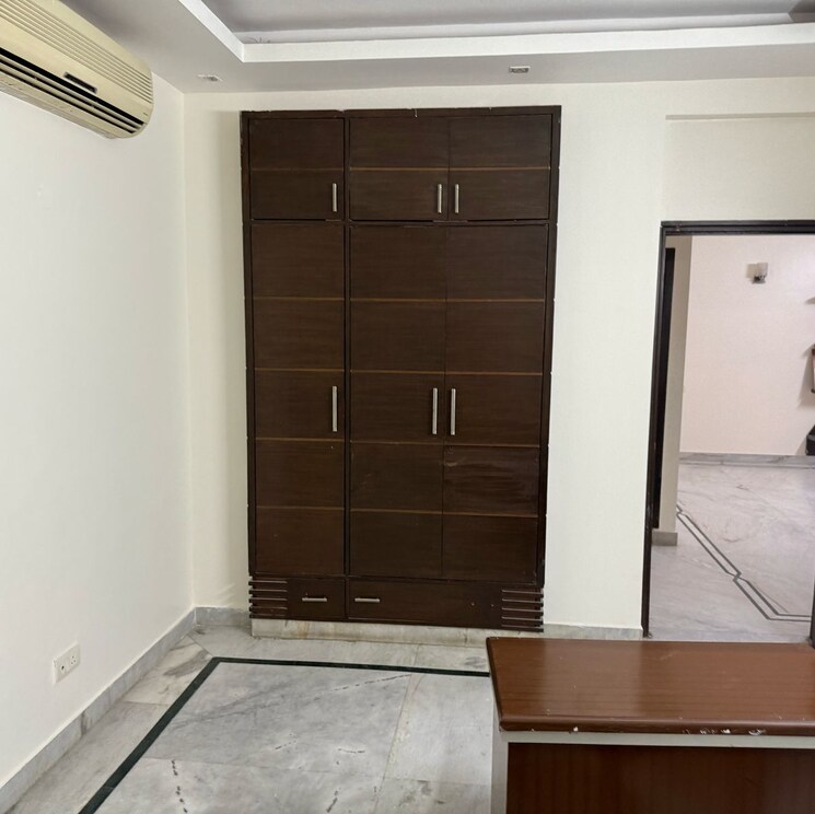 Balcony, dlf-gateway-tower 3 Bedroom 2500 Sq.Ft. Builder Floor In Dlf Cyber City Gurgaon 8731244