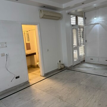 3 BHK Builder Floor For Rent in DLF Gateway Tower, Dlf Cyber City