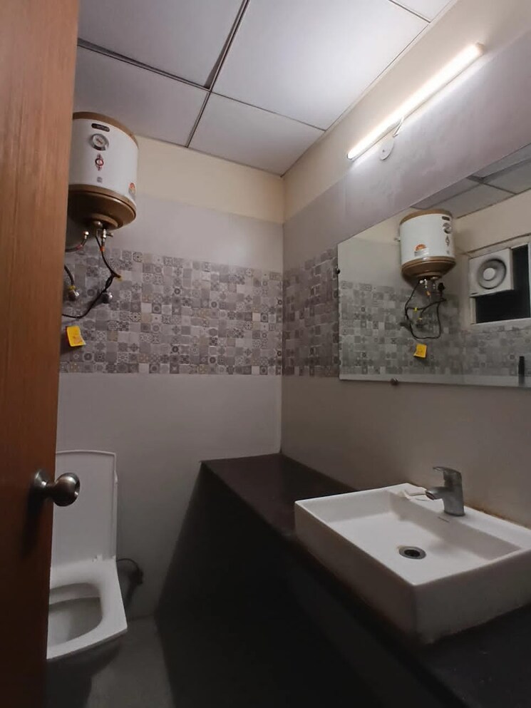 Master Bedroom, paramount-golfforeste-villas 1 Bedroom 435 Sq.Ft. Apartment In Zeta I Greater Noida Greater Noida 8731224