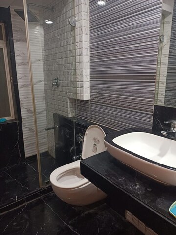 Bathroom in 3 BHK Apartment at K Raheja Vistas, Andheri East – for Rent