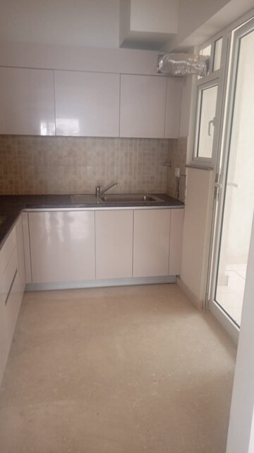 Kitchen in 2 BHK Builder Floor at Sector 46 – for Rent